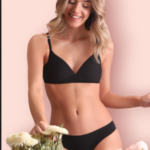 Conjunto triangulo liso de algodón con taza + colaless